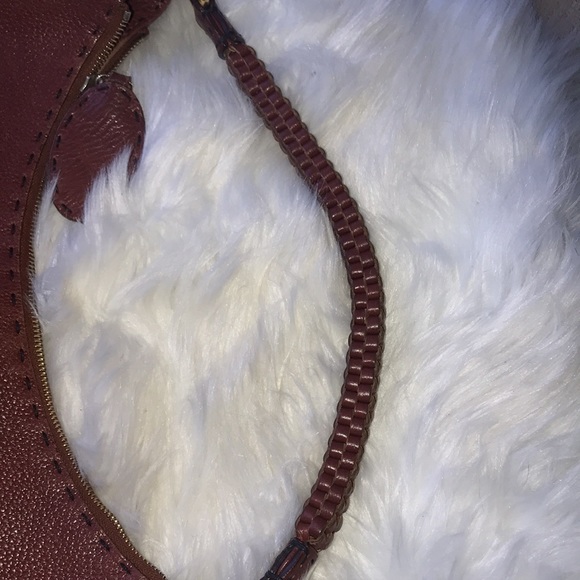 FENDI “RARE” SELLERIA SOFT LEATHER SHOULDER BAG - Picture 6 of 16